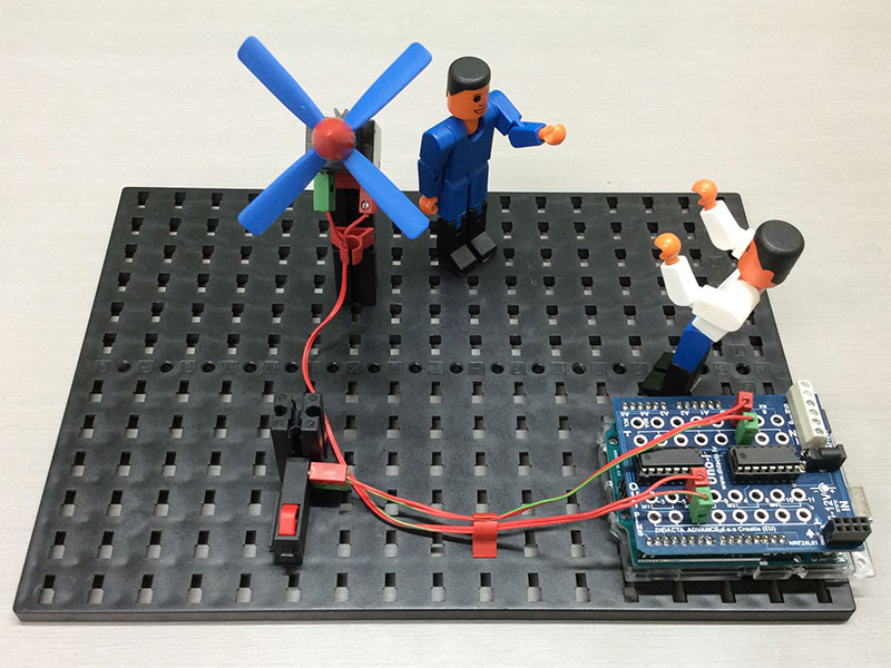 青フィッシャーくんにカツアゲされようとしている白フィッシャーくん