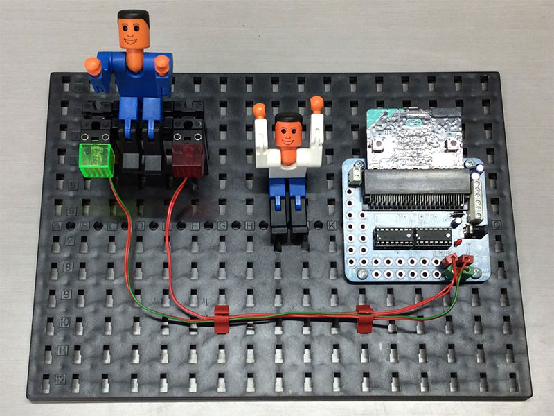 ガッツポーズするフィッシャーくん